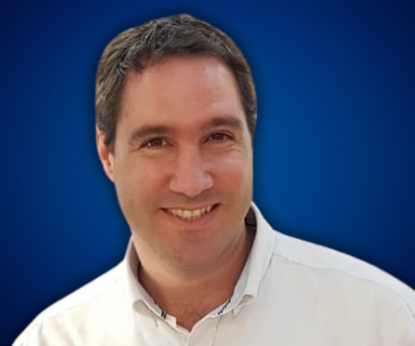 Damian Di Pace — Conferencista argentino para eventos corporativos