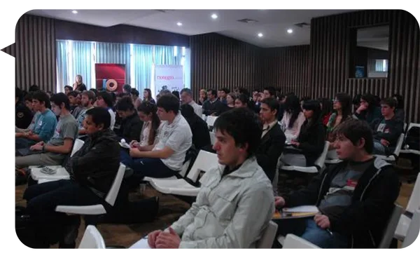 Ismael Briasco, conferencista para eventos corporativos sobre Mindset Digital