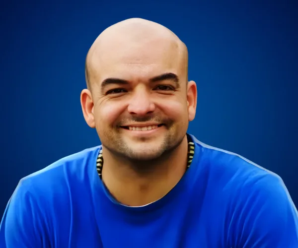 Hugo Quintana — Conferencista de Trabajo en Equipo