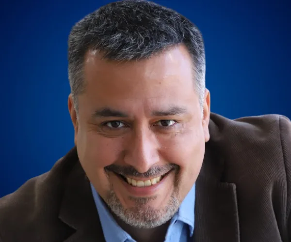 Víctor Gutiérrez Fierro, conferencista para eventos corporativos sobre Cambio Organizacional