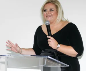 Catalina Hoffmann, conferencista para eventos corporativos sobre Liderazgo Transformacional