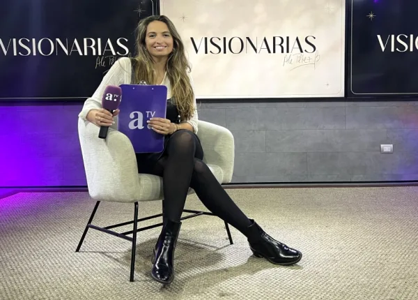 Alejandra Pérez en Radio Agricultura vinculada a Visionarias.