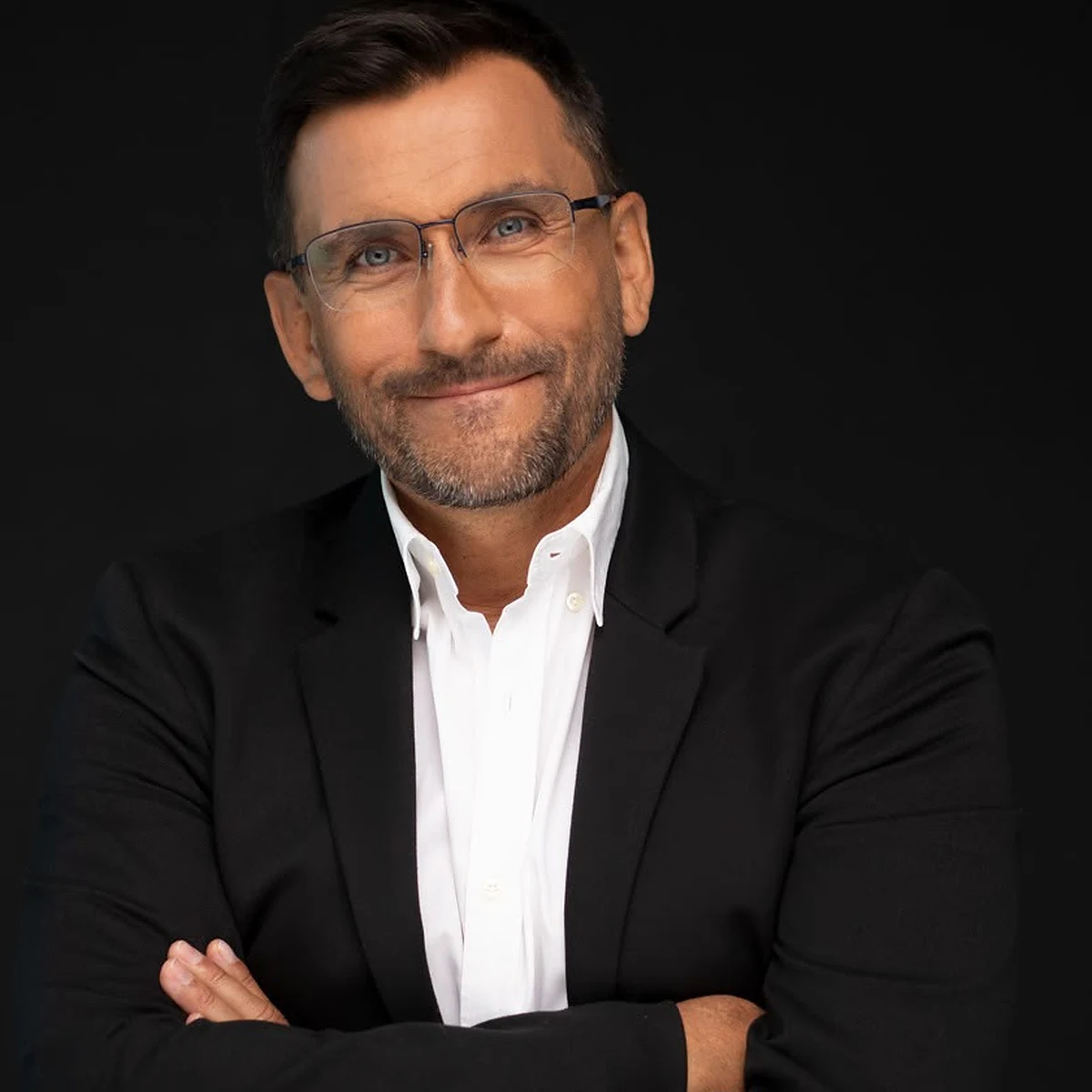 Arnaldo Canales — Conferencista de Salud Mental y Estrés Salud Mental En Empresas