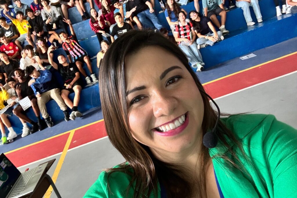 Adriana Castro Bolaños, conferencista para eventos corporativos sobre Liderazgo Consciente
