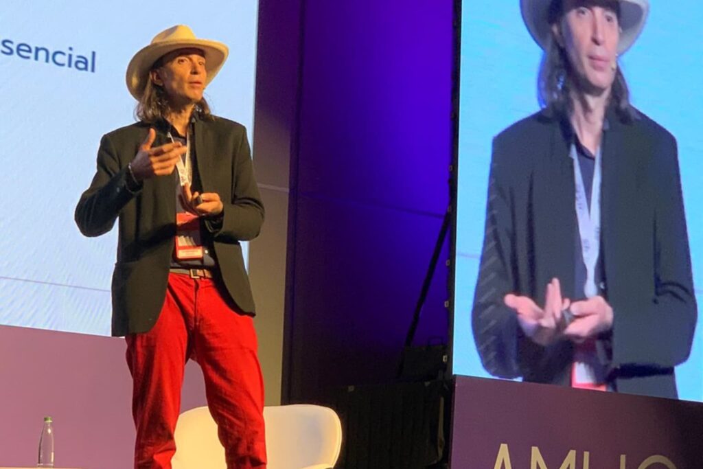 Ezequiel López Peralta, conferencista para eventos corporativos sobre Erotismo Consciente