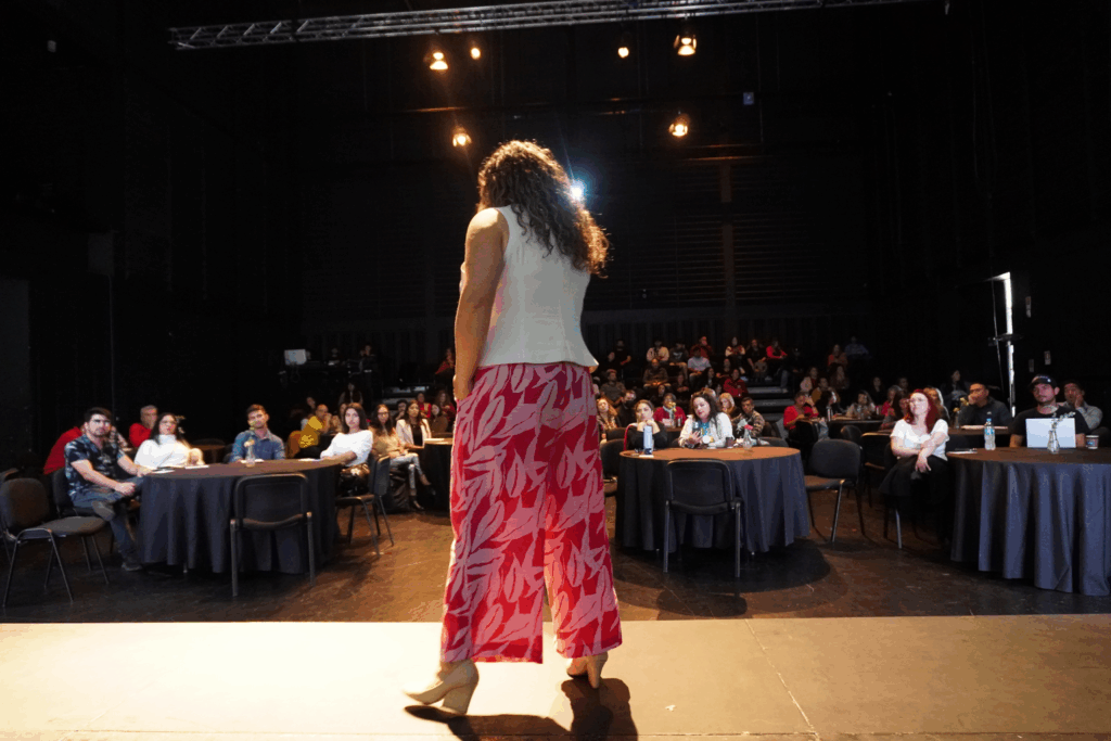 Geraldine Manríquez, conferencista para eventos corporativos sobre Ventas Auténticas