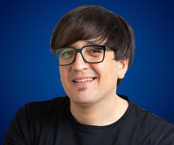 Tomáís Balmaceda — Conferencista de Estrategia Empresarial