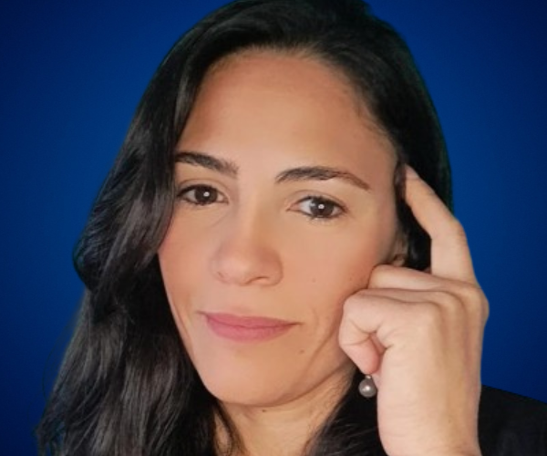 Fabiana Matos — Conferencista de Comunicación Efectiva